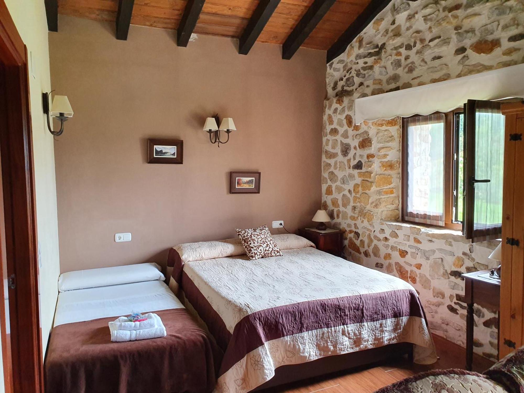 Apartamentos Rurales Larrago ブストゥリア エクステリア 写真