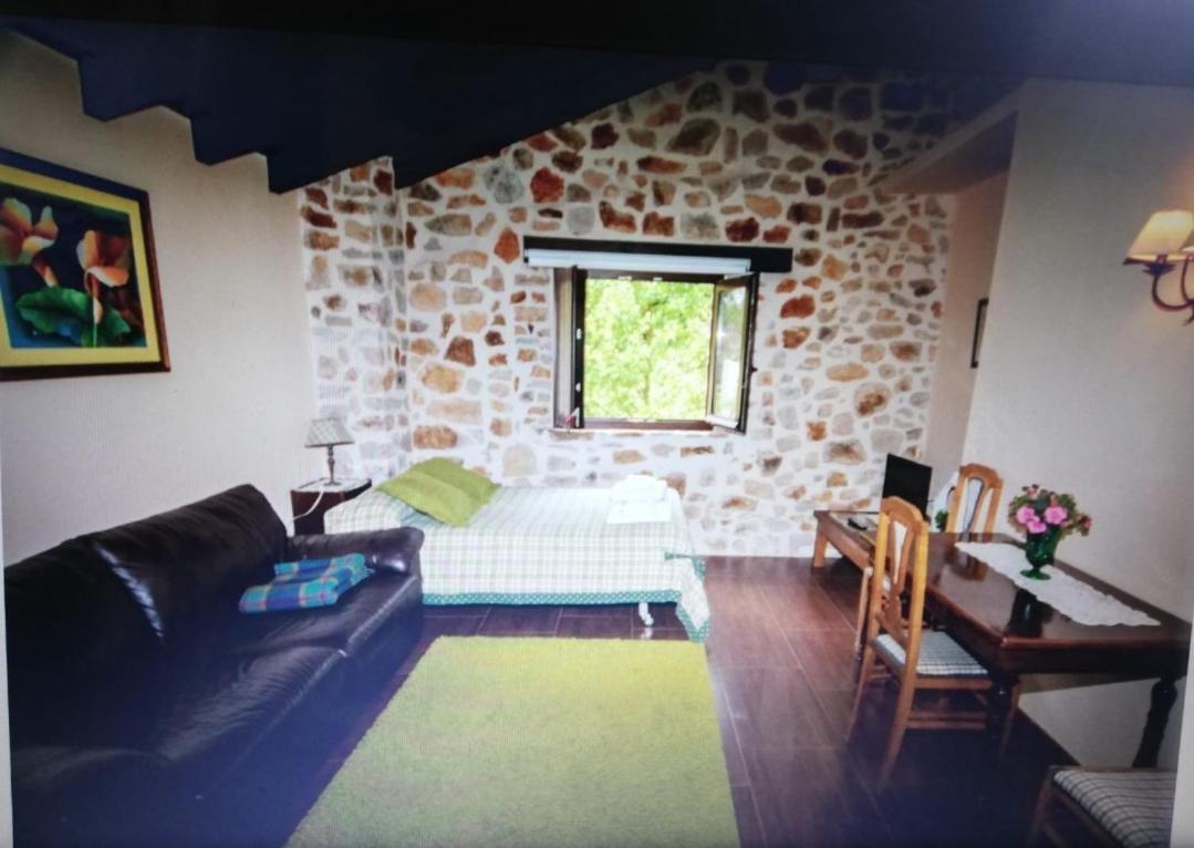 Apartamentos Rurales Larrago ブストゥリア エクステリア 写真